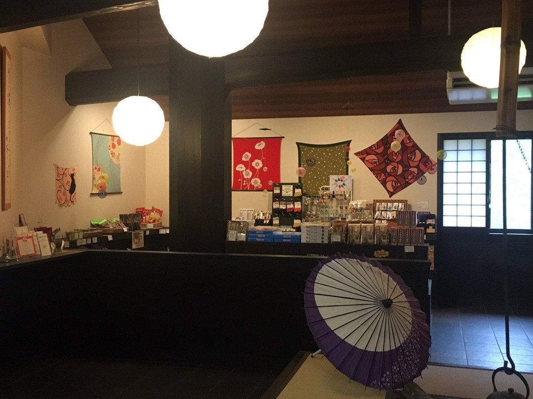 Iya Bijin主图