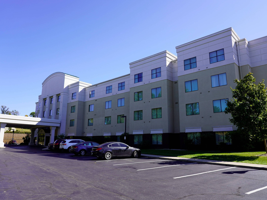 代顿南/迈阿密斯堡春季山丘套房主图