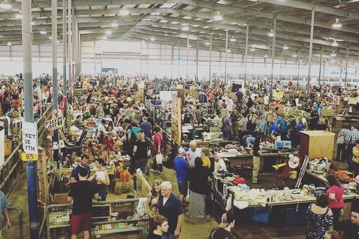 Flea Fest-莱克查尔斯必去景点