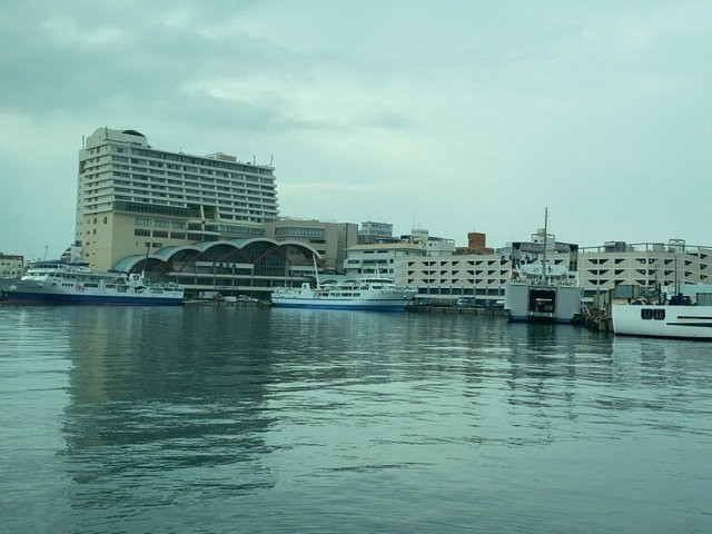 冲绳泊港游客中心大楼景点图片