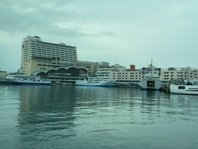 冲绳泊港游客中心大楼-那霸市必去景点