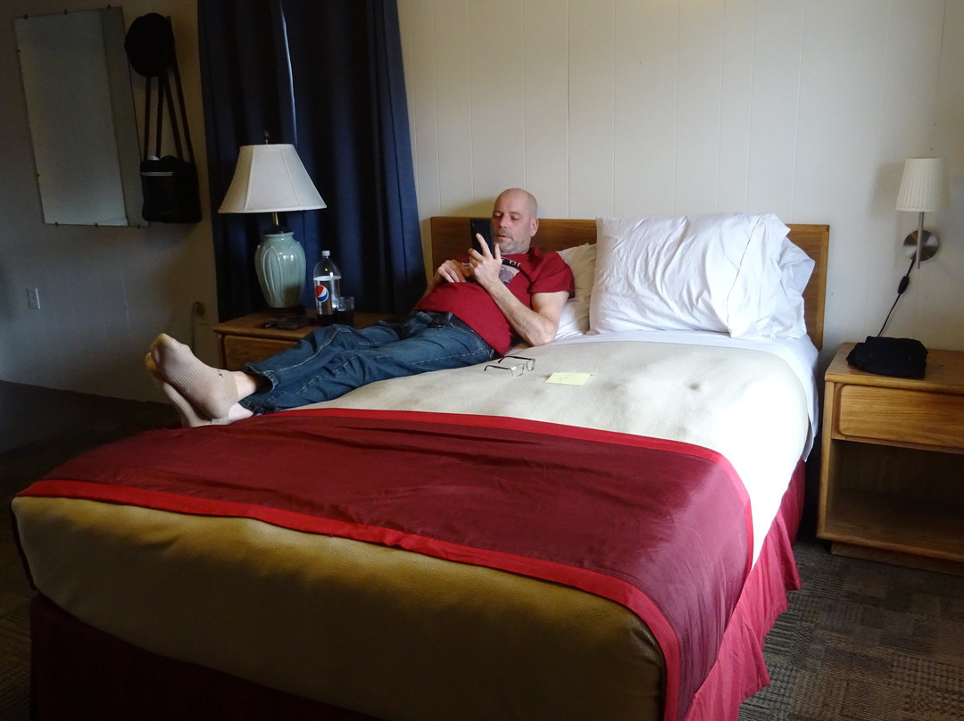 Robbers Roost Motel主图