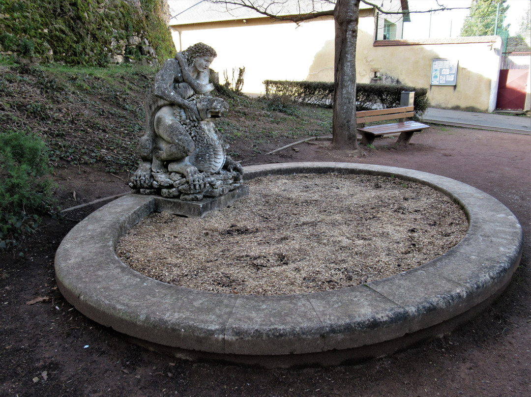 Fontaine de Decize景点图片