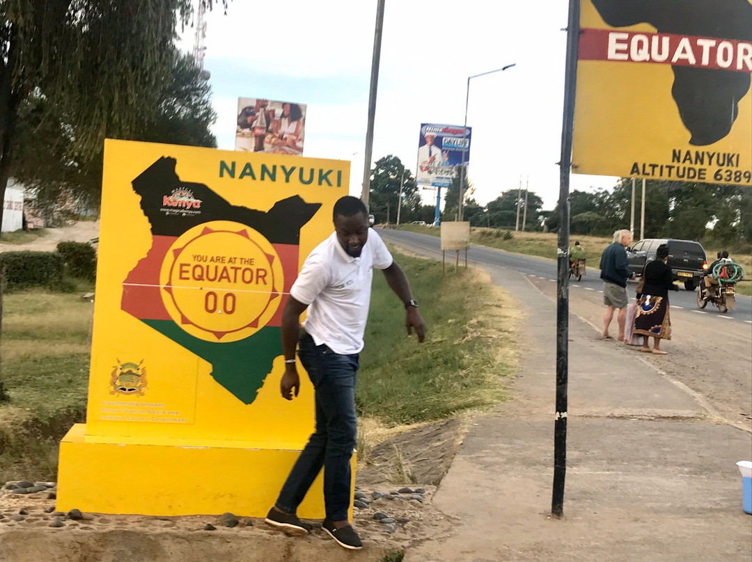 Equator Marker-南由基必去景点