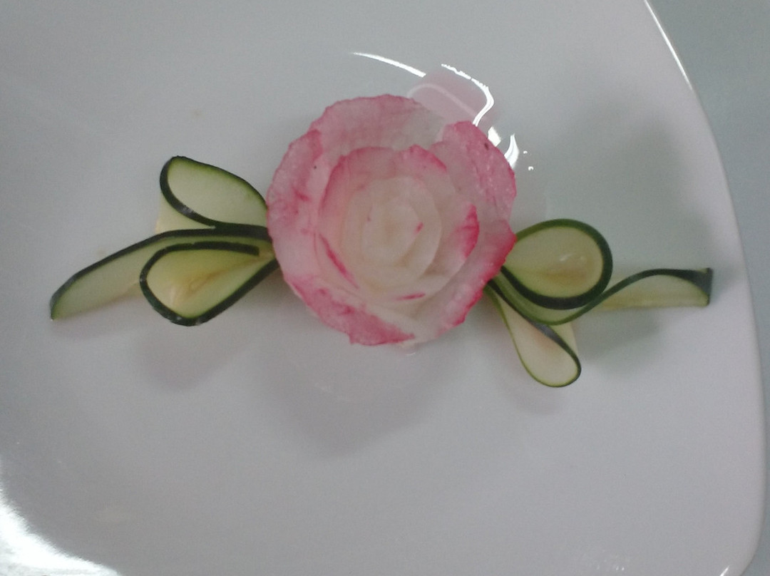 拉卓娅酒店主图