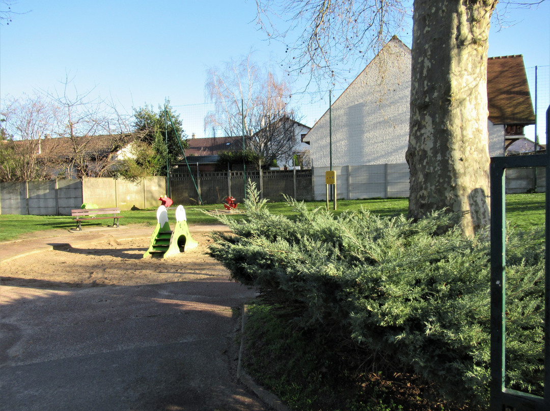 Square Ahmed Merabet-Livry-Gargan必去景点