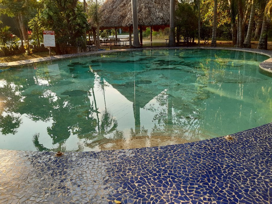 多洛雷斯阿尔巴奇琴酒店主图