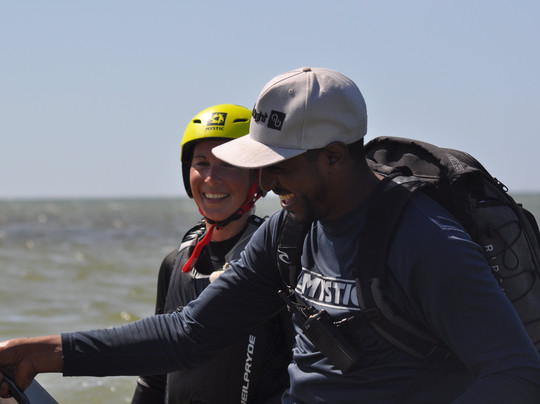 Yougi Kiteboarding-达赫拉必去景点