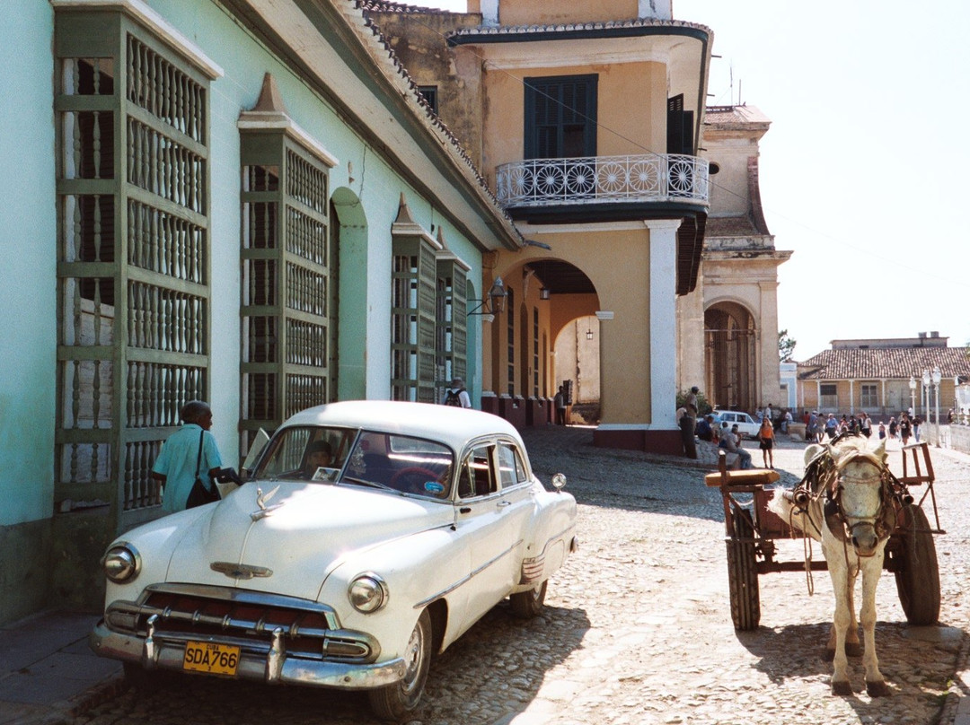 Out In Cuba景点图片