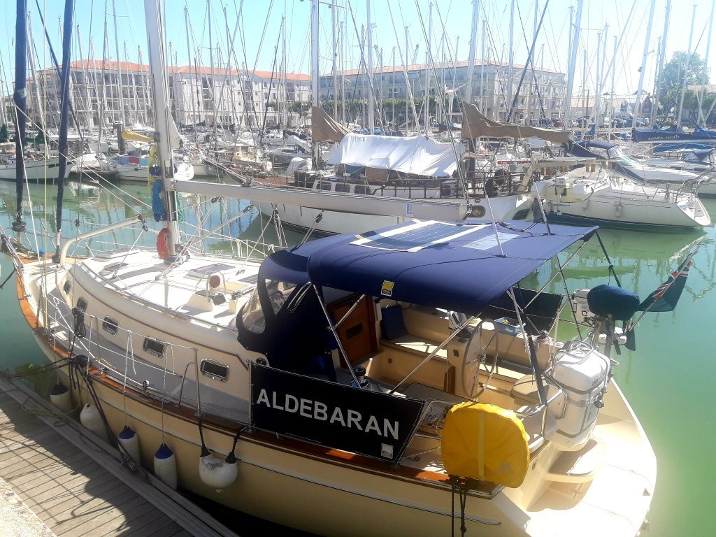 Port de plaisance de Rochefort-罗什福尔必去景点