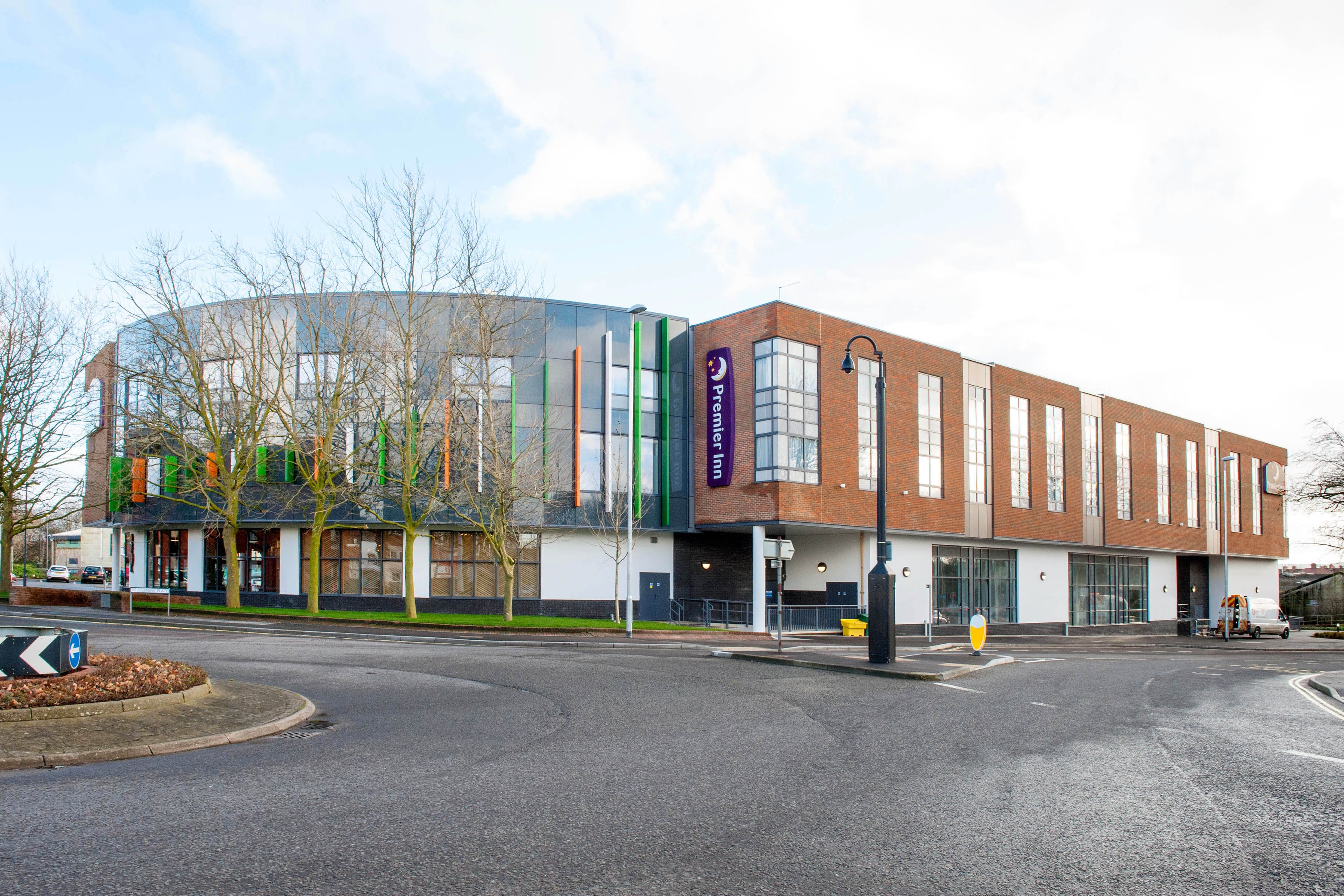 Premier Inn Trowbridge hotel-官方