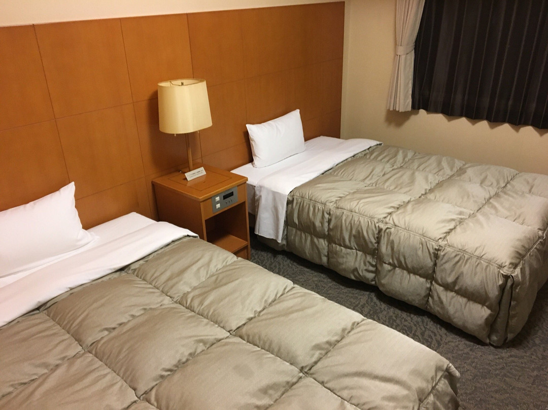 Hotel Route-Inn Shinjyo Ekimae主图