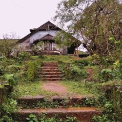 Anchuruli Waterfalls-伊杜基必去景点