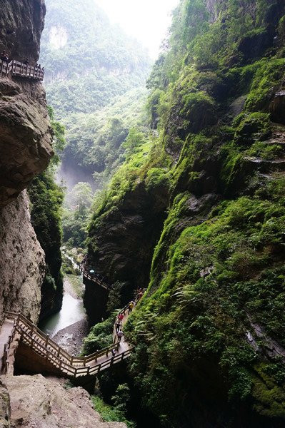 重庆龙水峡地缝景点图片