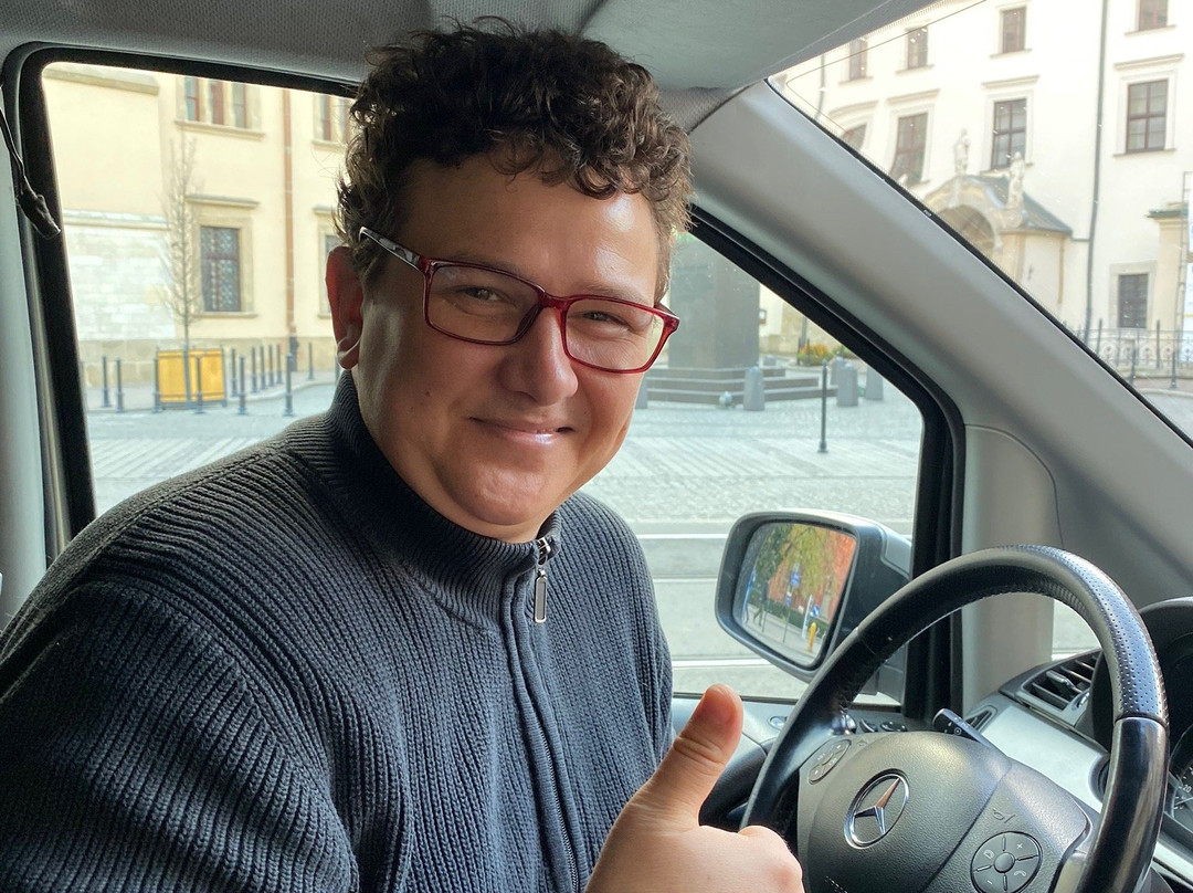 Inari VIP Shuttle-克拉科夫必去景点