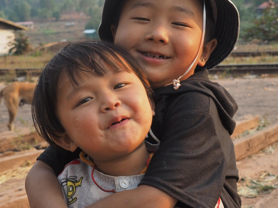 Kyaw Patrick trekking group-格劳必去景点