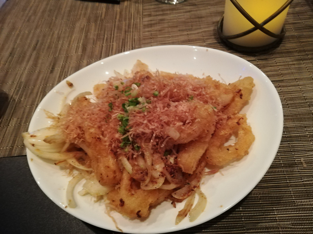 Mai Thai Restaurant and Bar
