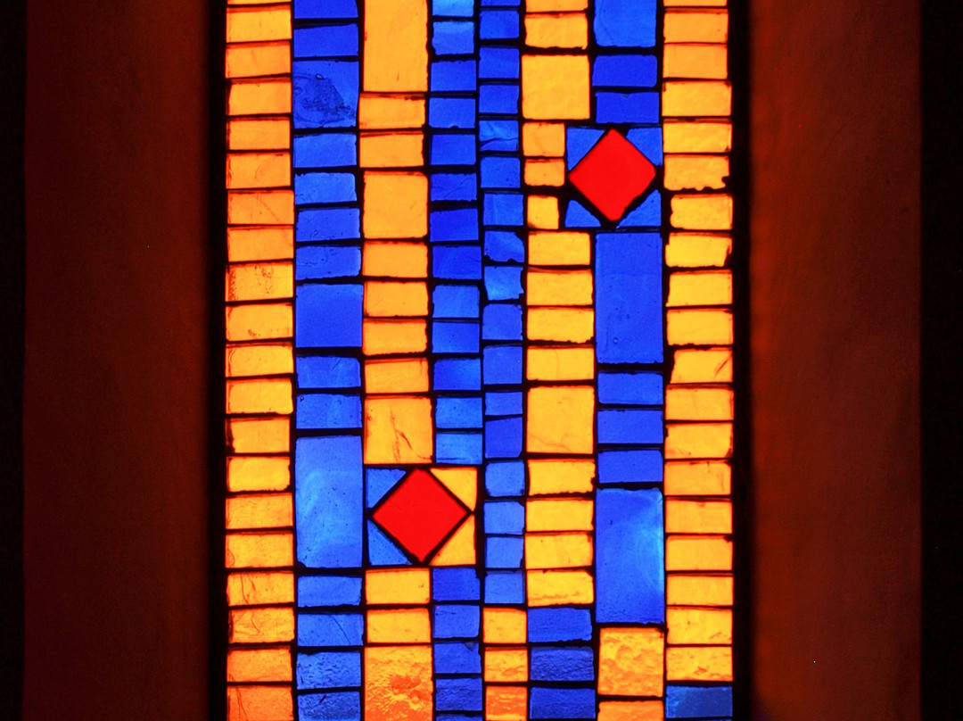 Eglise Saint Georges-Etroussat必去景点