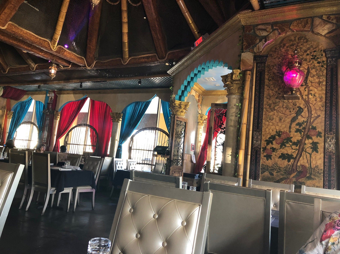 Old School Square-德拉海滩必去景点