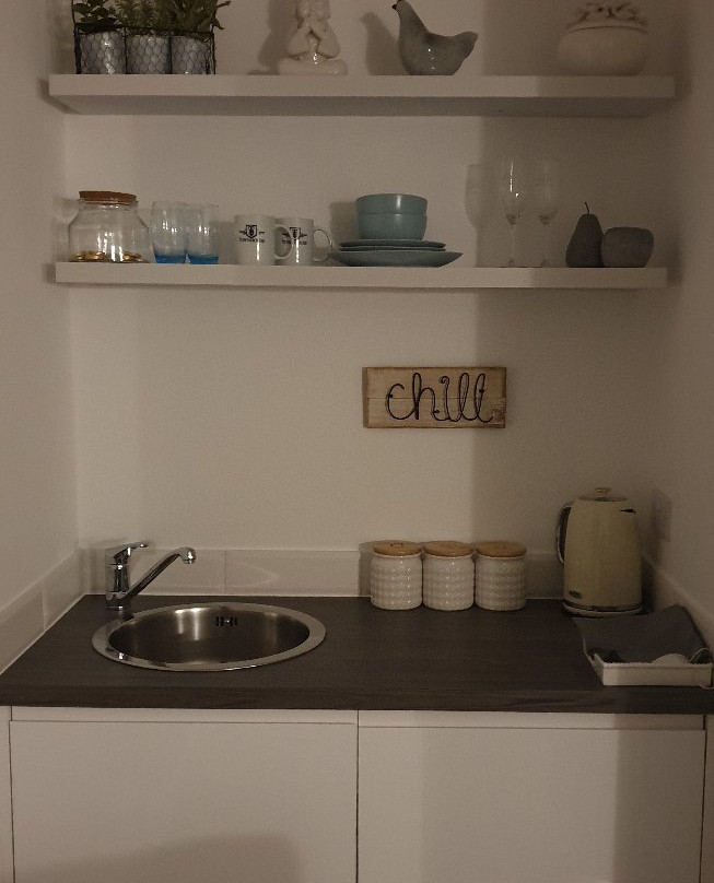 The Townhouse Bar Kitchen And Rooms主图