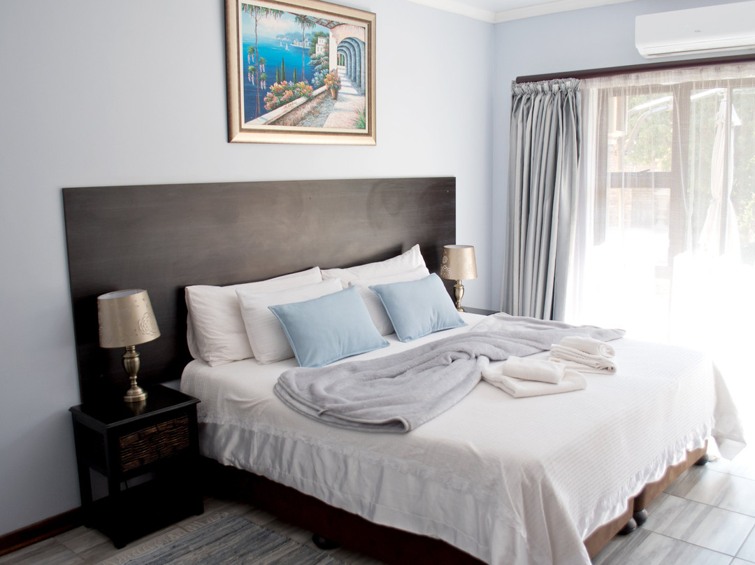 Gemstone Guest House Klerksdorp主图