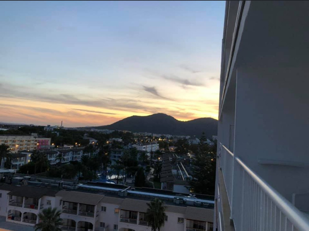 格鲁巴雷斯孔德阿尔赫西拉斯酒店主图