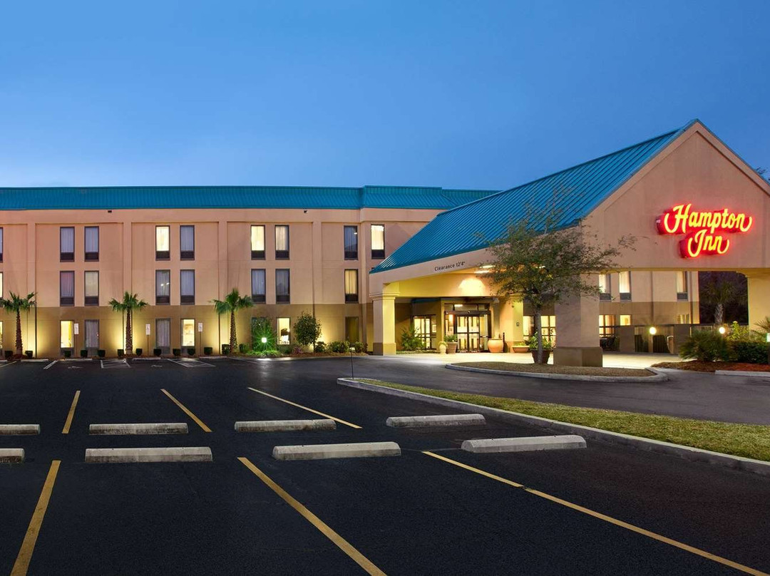 斯莱德尔希尔顿恒庭酒店主图