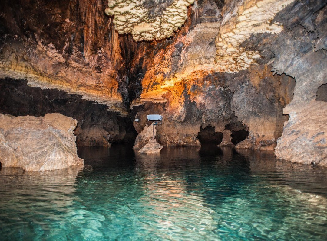 Ali Sadr Cave