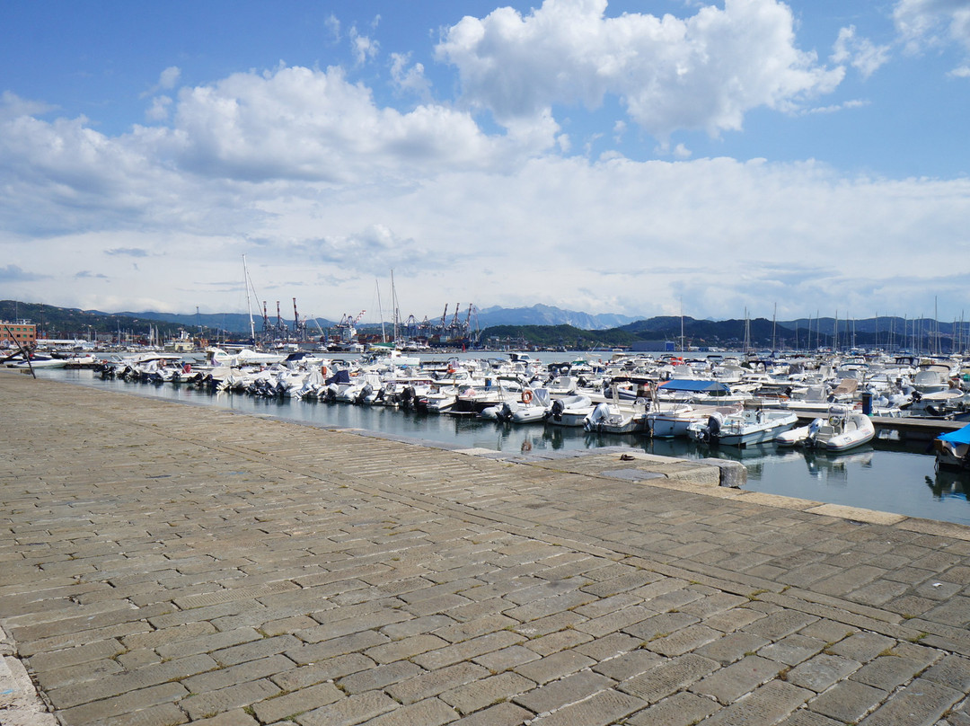 Porto Mirabello景点图片