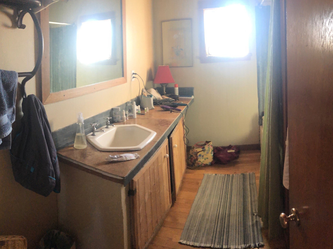 Summer Lake Hot Springs主图