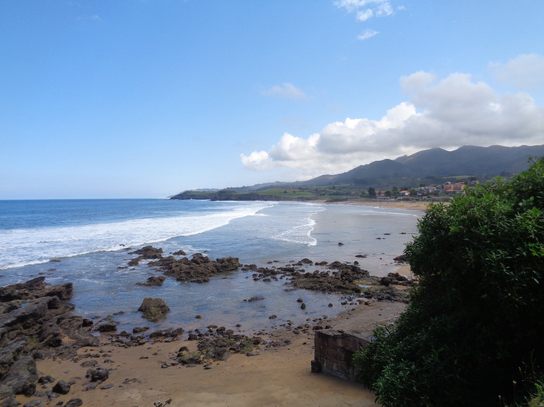 Playa de La Isla景点图片