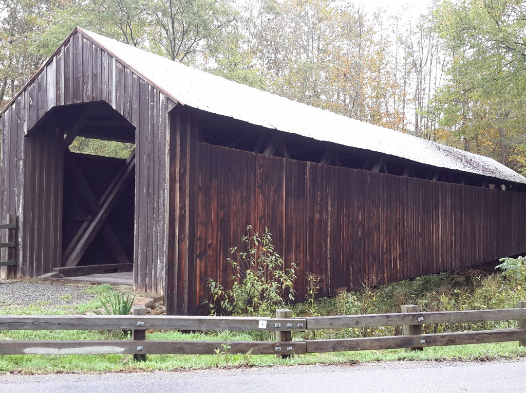 Locust Creek Bridge景点图片