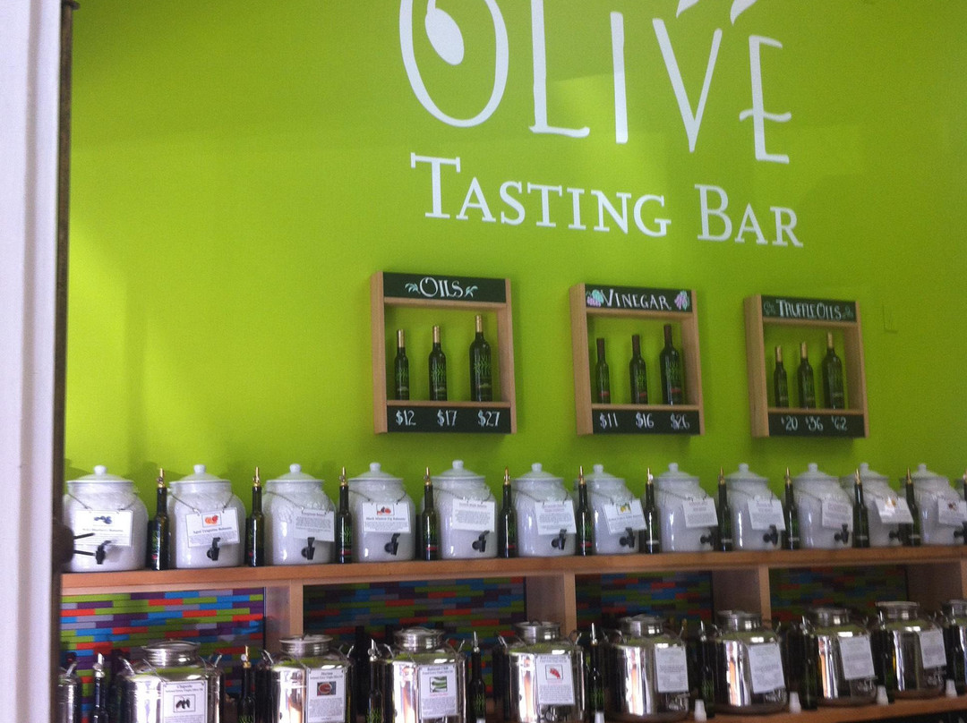 Lively Olive Tasting Bar景点图片