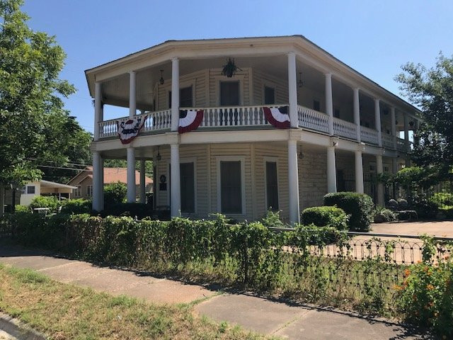 Verandas Guest House主图