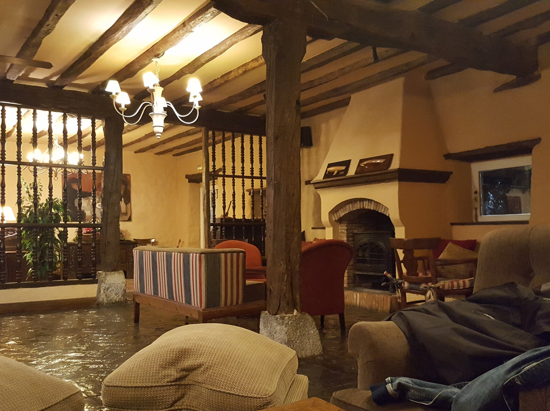 苏比塔酒店主图