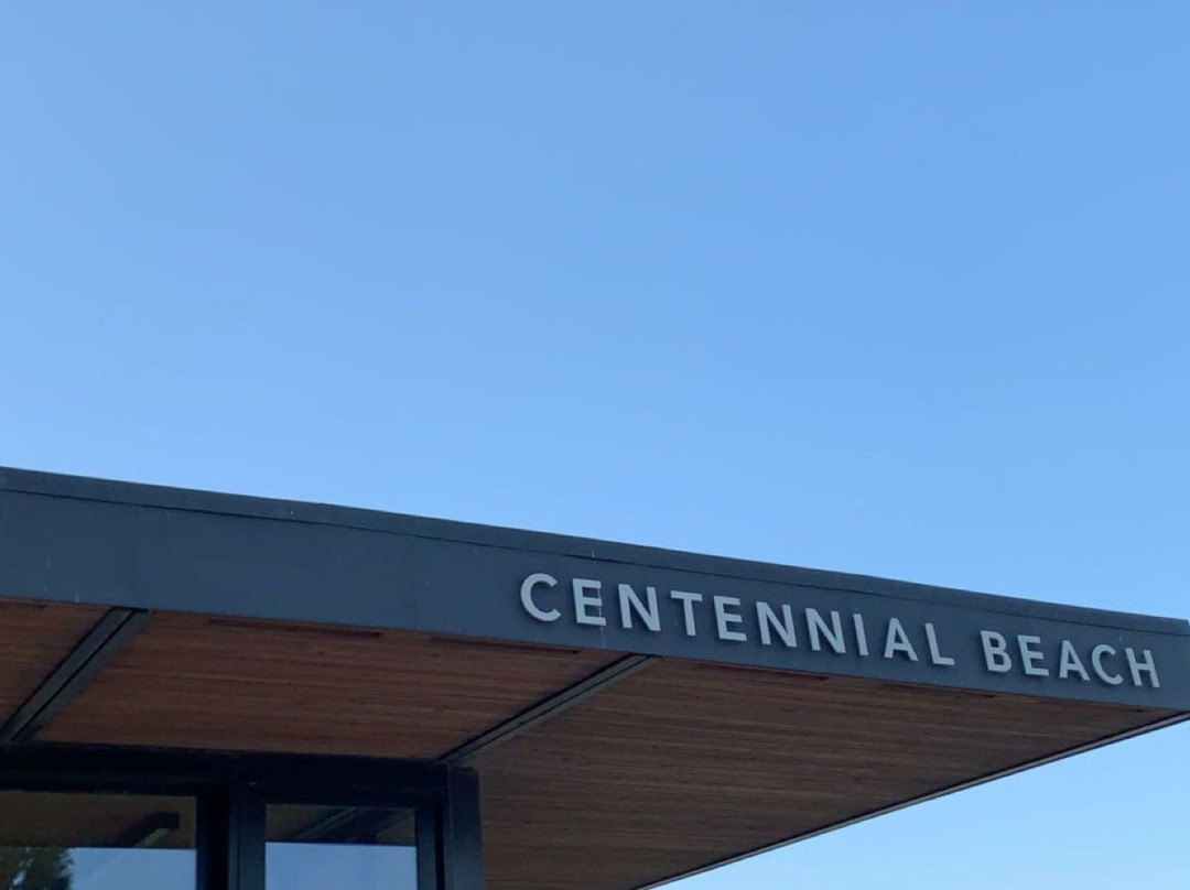 Centennial Beach景点图片