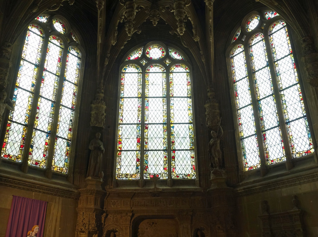 Eglise Saint-Pierre-卡昂必去景点