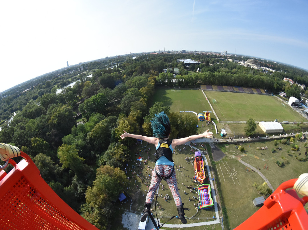 Bungee Wrocław景点图片