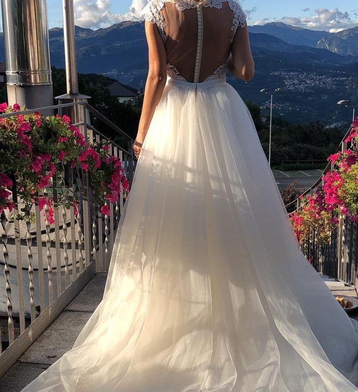 马佐莱尼酒店主图