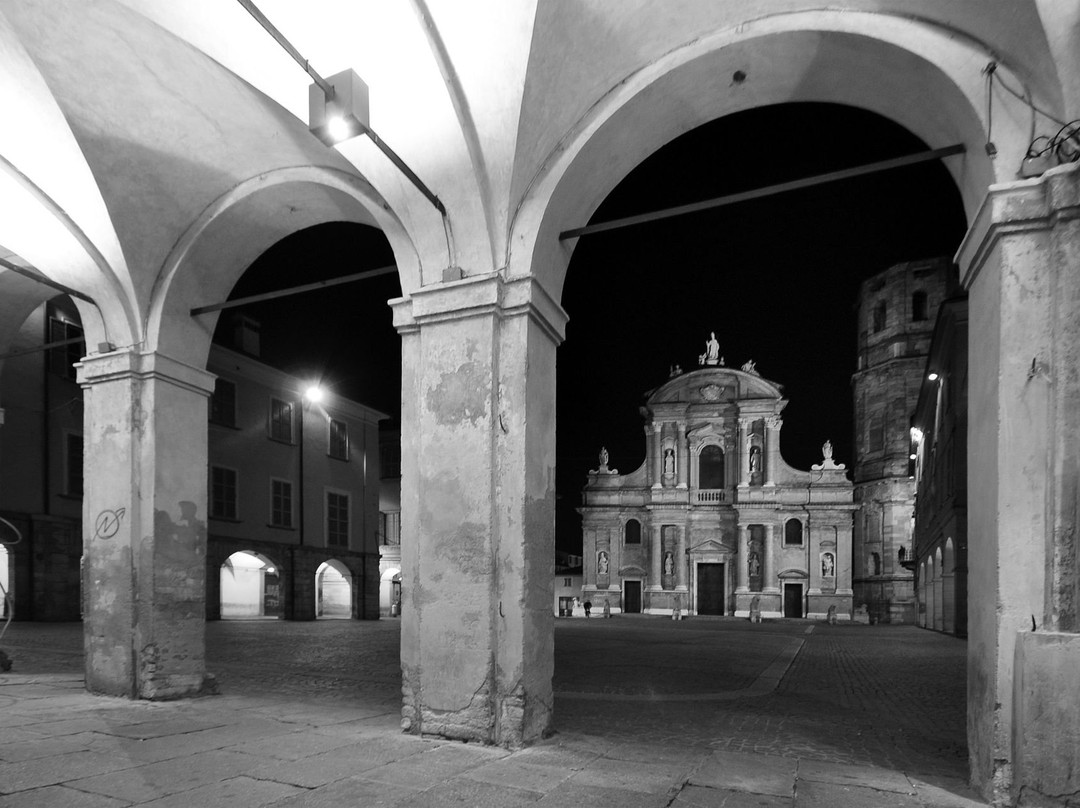 Piazza San Prospero景点图片