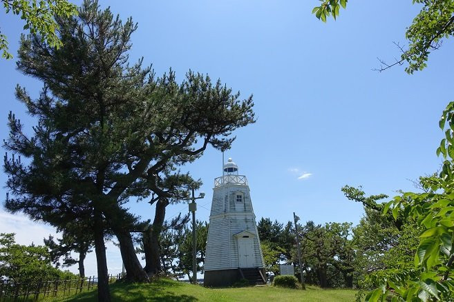 Wooden Hexagonal Lighthouse景点图片