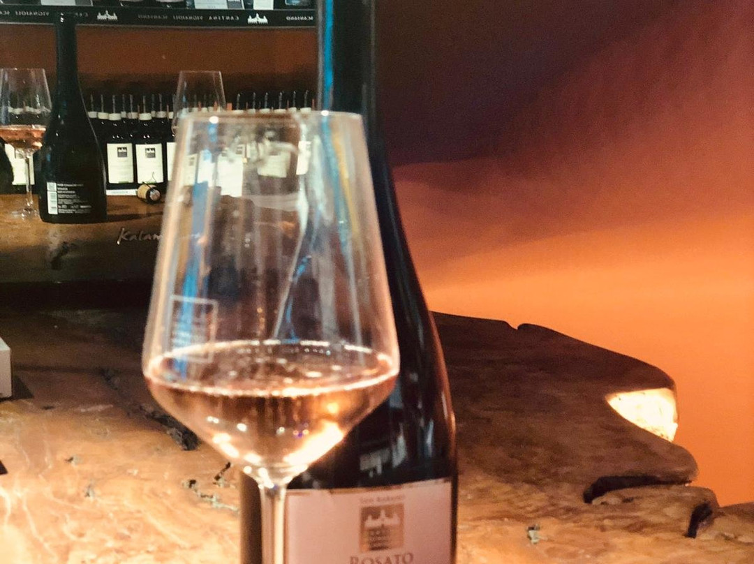 Cru Wine Cellar-Gharghur必去景点