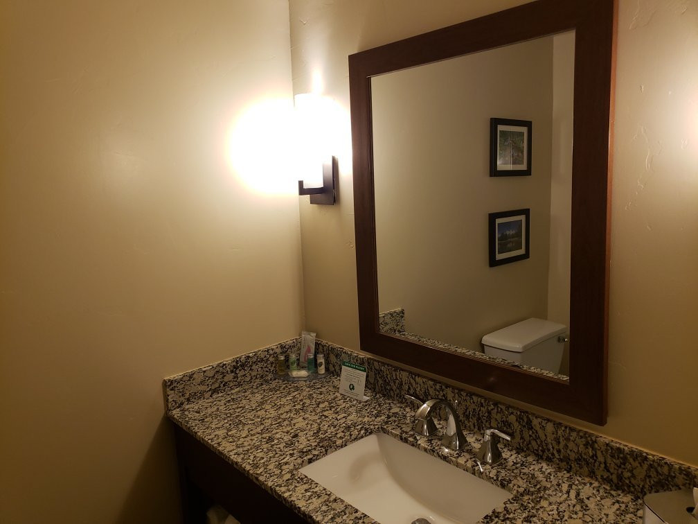 Heartland Inn and Suites主图