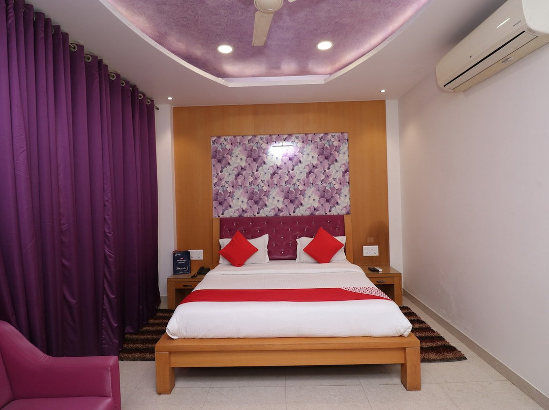 OYO Bhagwati Palace主图