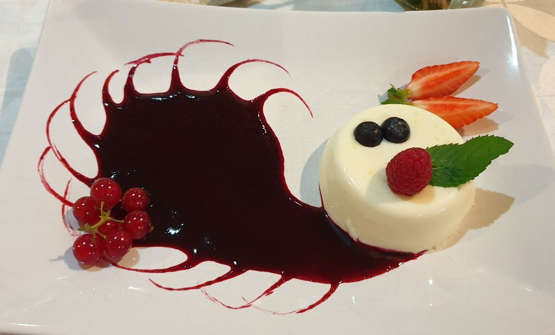 LUX restaurant & cafe - Modranka