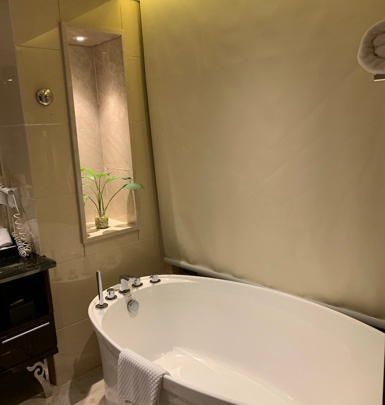 碧桂园翡翠湾凤凰酒店主图