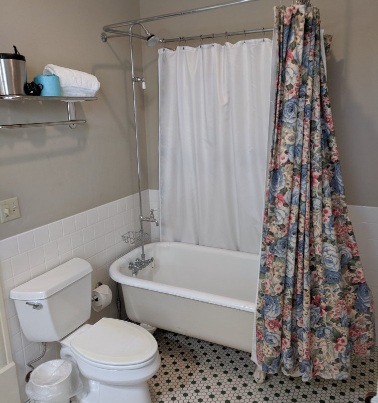 Captain Henderson House Bed and Breakfast主图