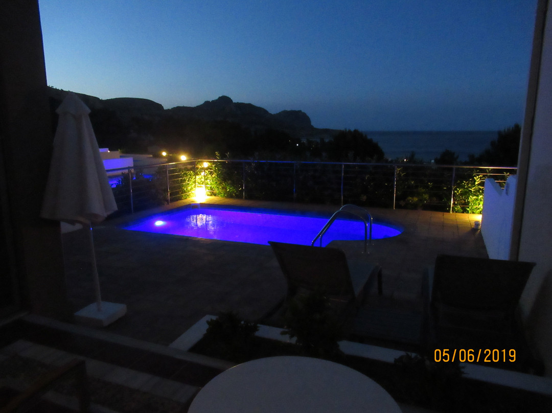 Porto Angeli Beach Resort Hotel主图