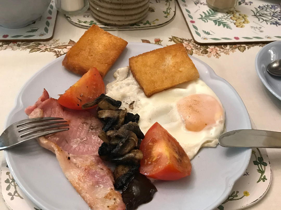 Grange Trekking Centre Guest House主图