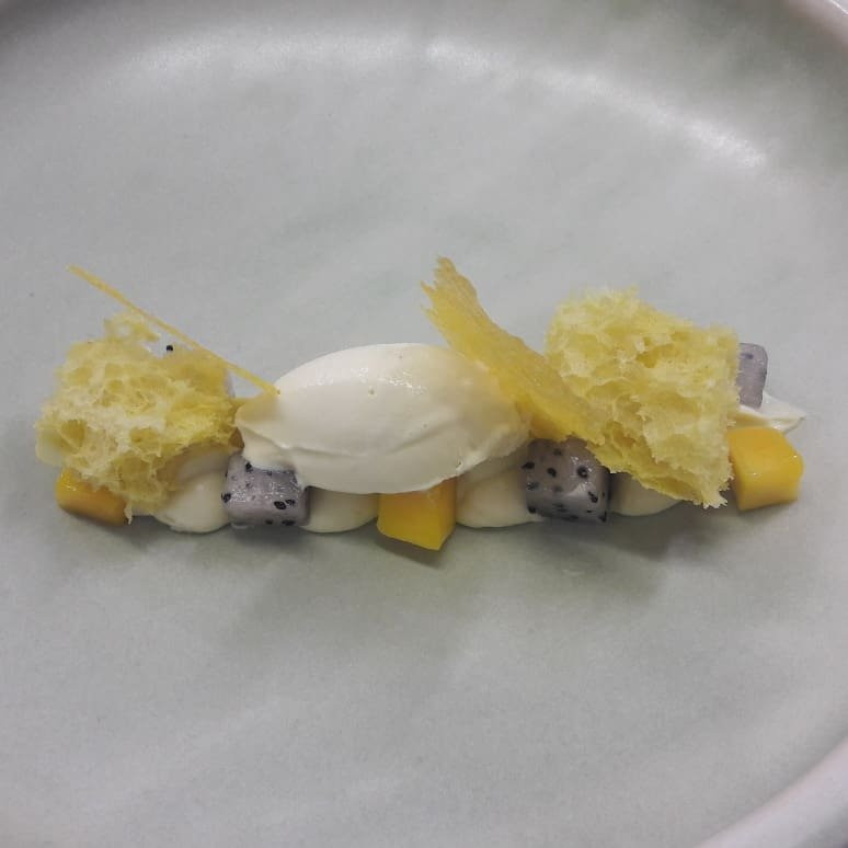 卡蒂勒酒店主图